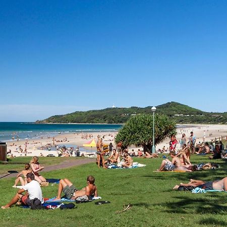 ביירון ביי Sea Breeze On Main Beach מראה חיצוני תמונה